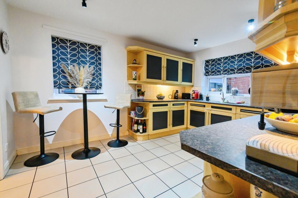 House in Bury, Greater Manchester - View 4
