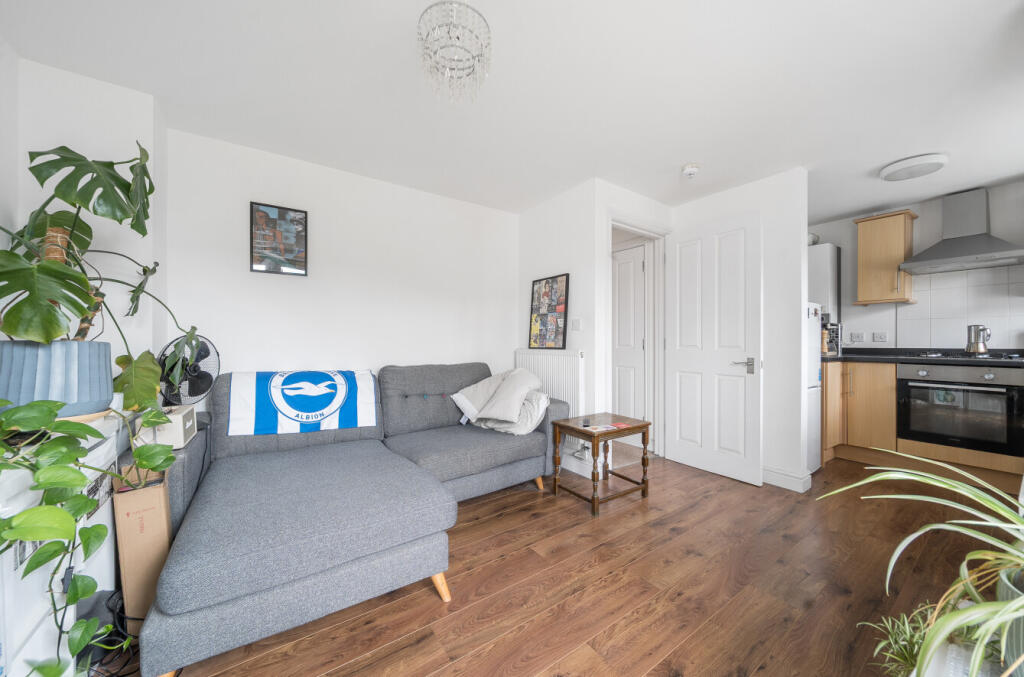 Main image of property: Langton Road, Worthing, West Sussex, BN14