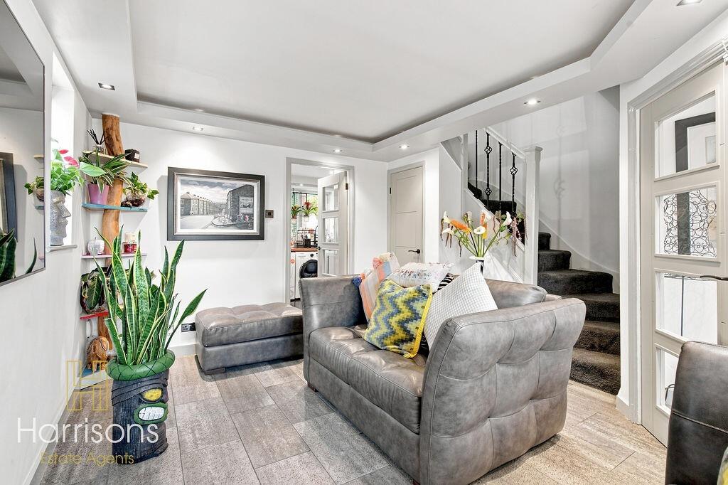 House in Bolton, Greater Manchester - View 3