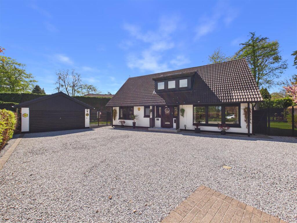 Main image of property: Hall Park, Swanland