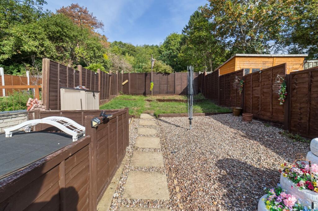 House in Worcester, Lyppard Grange, Warndon - View 4