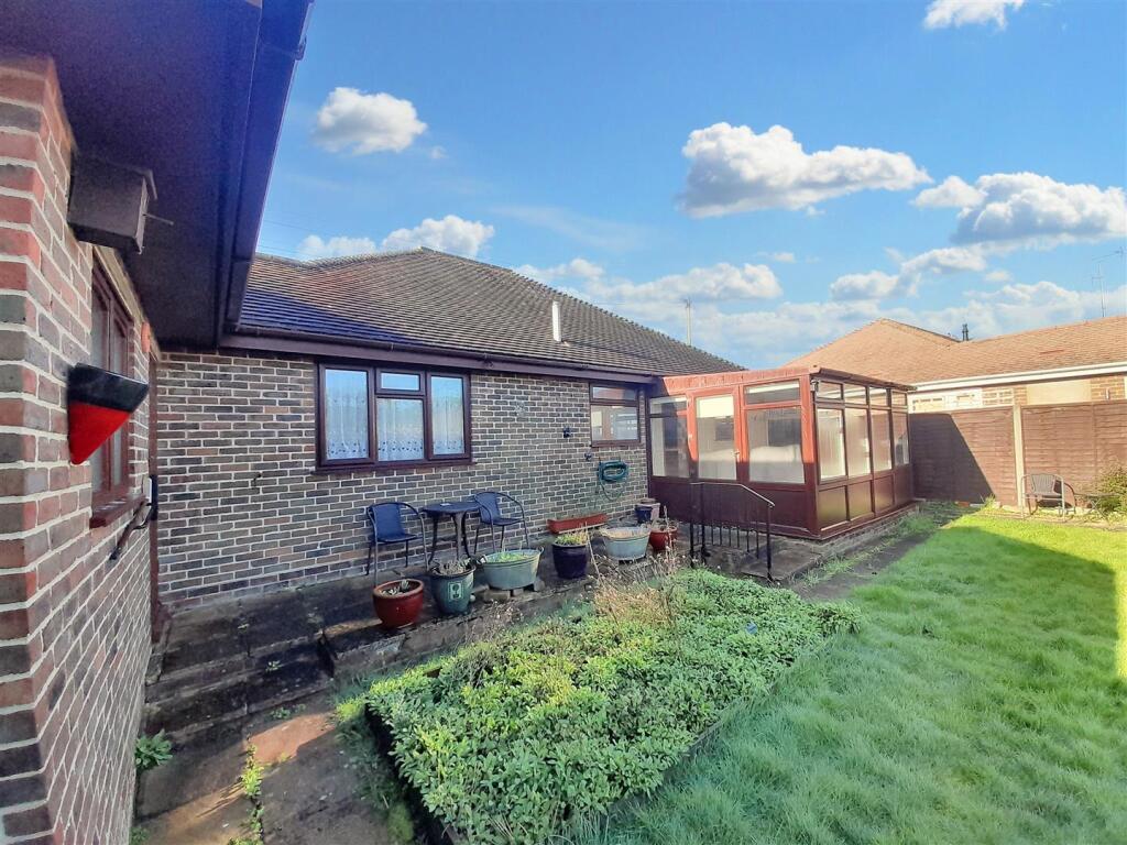 West View Drive, Yapton photo 3