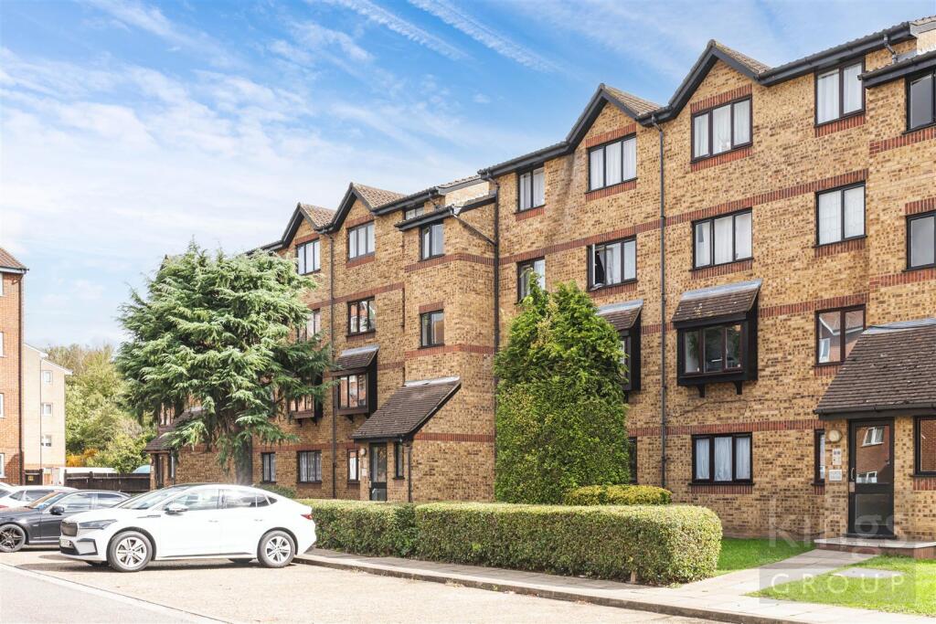 Main image of property: Bunting Close, Edmonton, N9