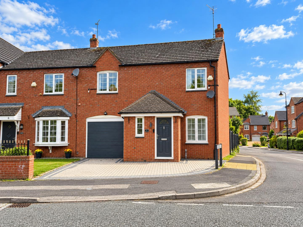 Main image of property: Quintonside, Grange Park, Northampton NN4