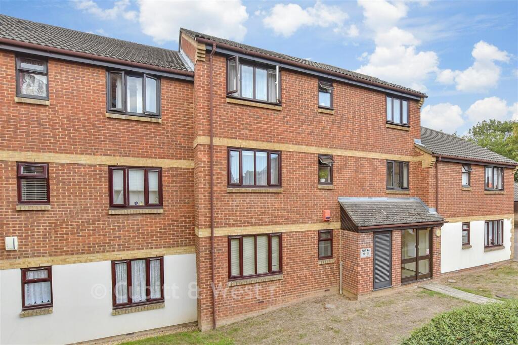 Apartment in Sutton
