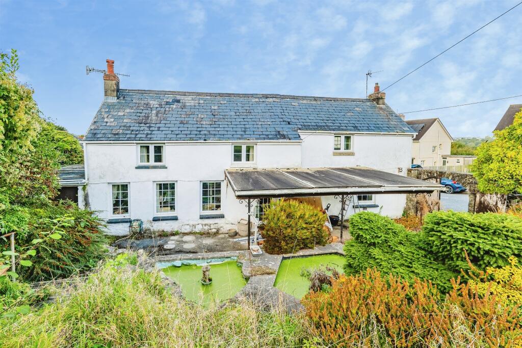 3-bed house on Wick Road, Ewenny, Bridgend, £500,000