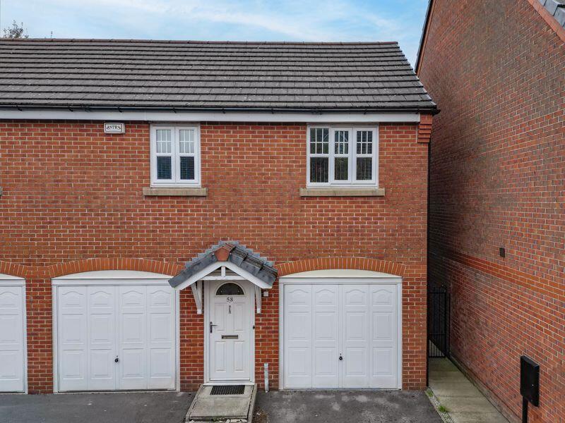 2-bed house on Coppy Bridge Drive, Firgrove Rochdale  OL16 3AR, £140,000