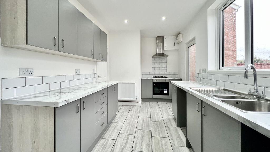 House in Gunness, North Lincolnshire - View 2