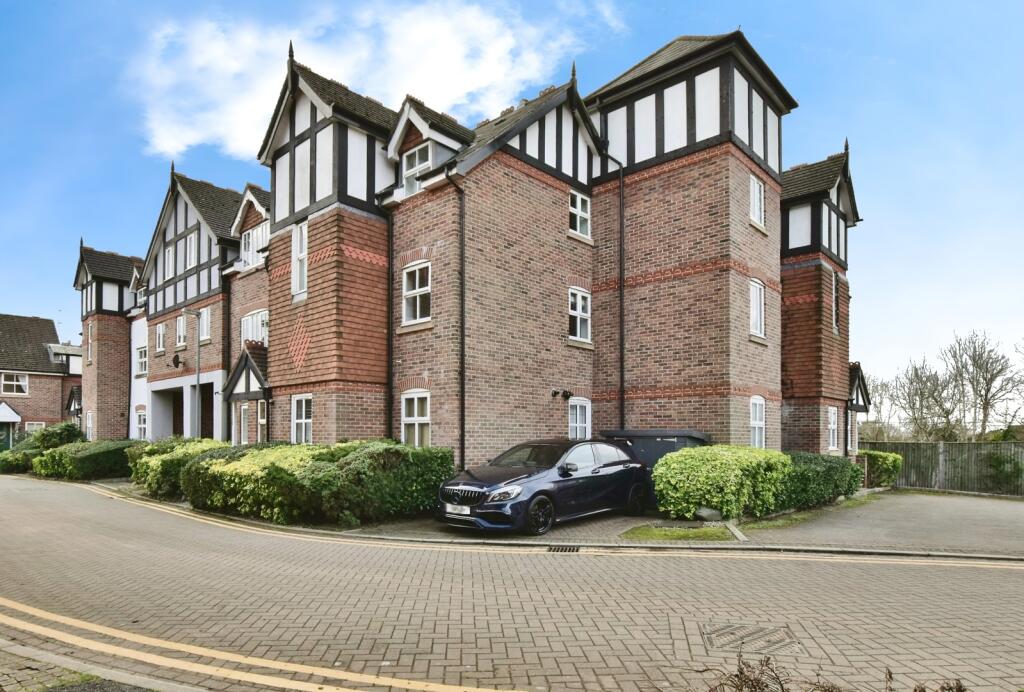 Main image of property: Arderne Place, Alderley Edge, Cheshire, SK9