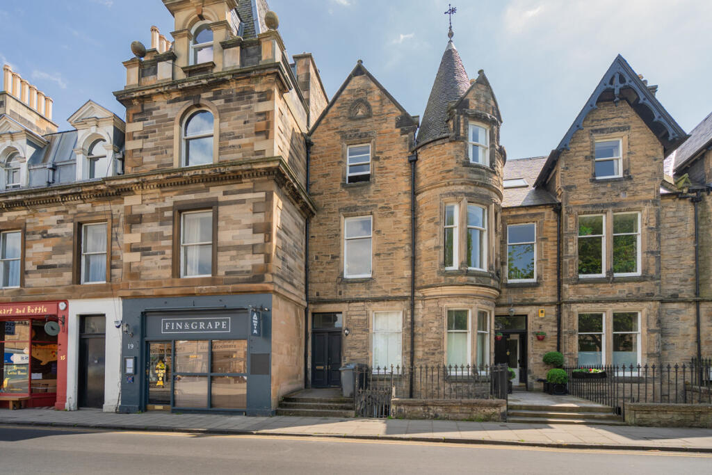Main image of property: 21a Colinton Road, Edinburgh, EH10