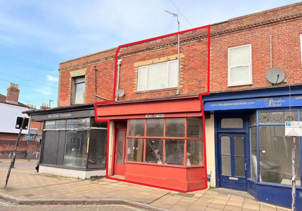 Main image of property: 39 Northam Road, Southampton, Hampshire, SO14 0PD