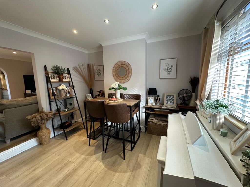 House in Mid Suffolk, Stowmarket - View 3