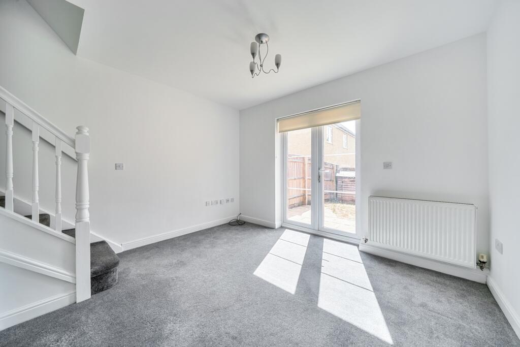 House in West Oxfordshire, Carterton - View 4