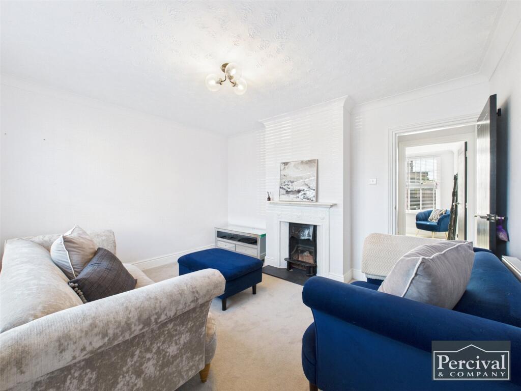 Queens Road, Earls Colne, Colchester, Essex, CO6 – pohled 2