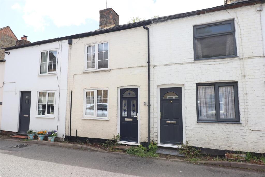 Main image of property: Mitre Street, Buckingham