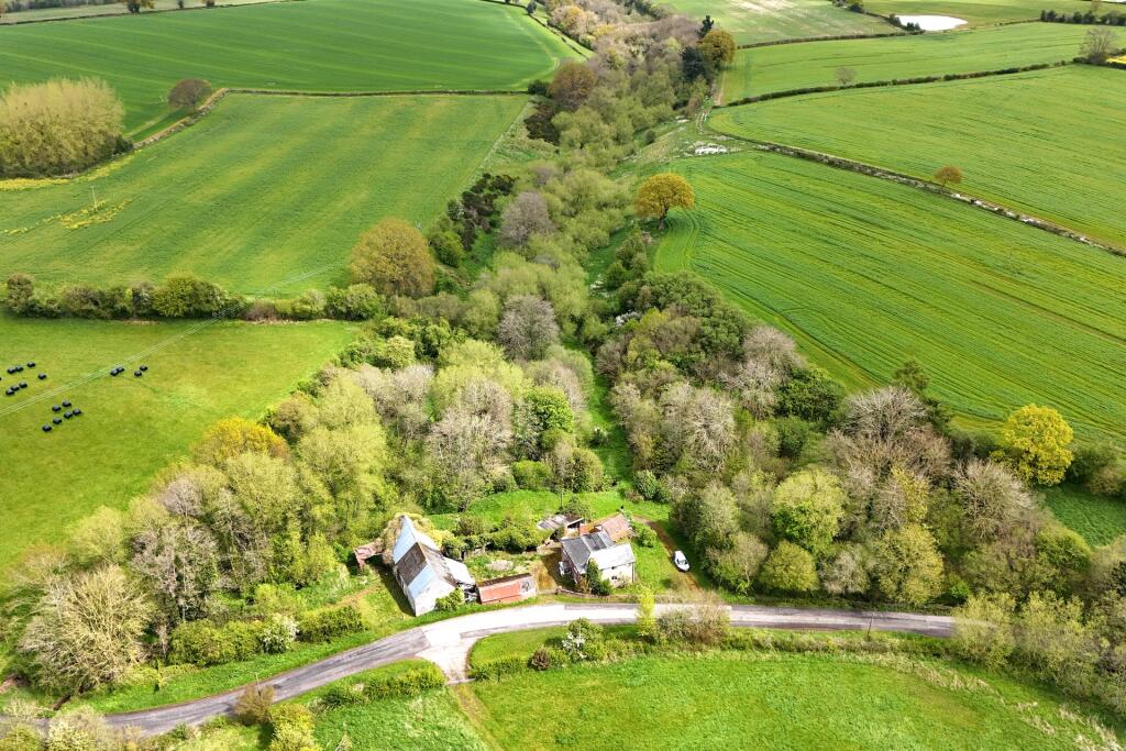 House in Madley, Herefordshire - View 2