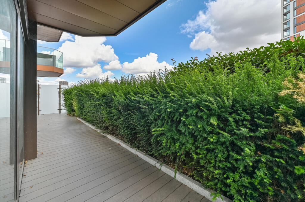Apartment in London - View 3