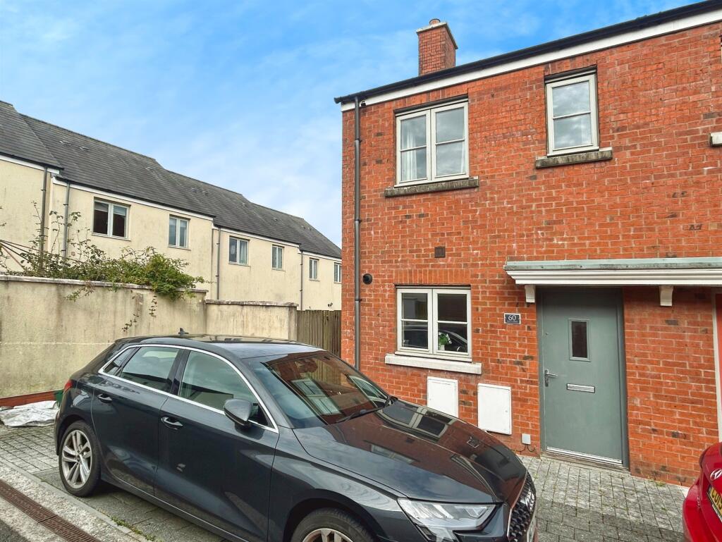 Main image of property: Lon Y Grug, Llandarcy, Neath