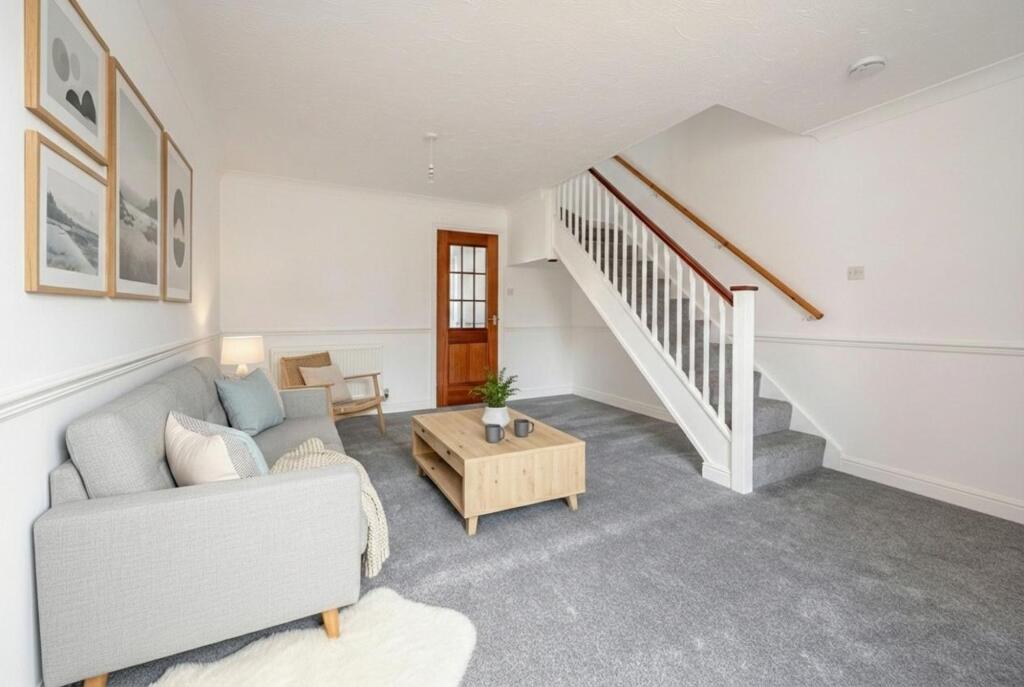 Guscott Close, Lowestoft photo 2