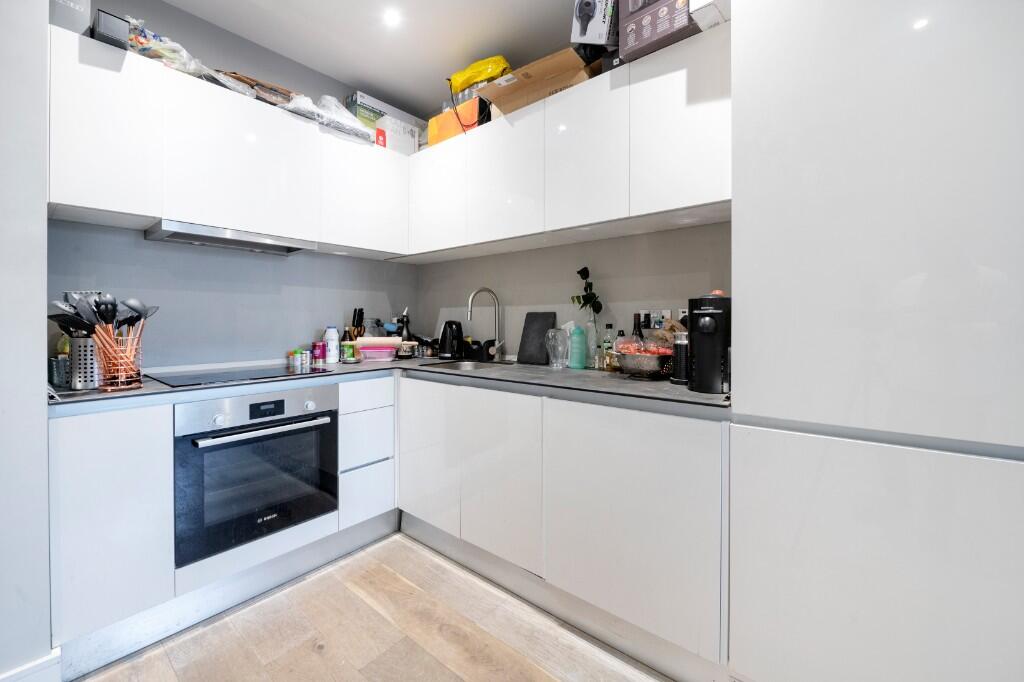 Main image of property: Parkway, Chelmsford, Essex, CM2