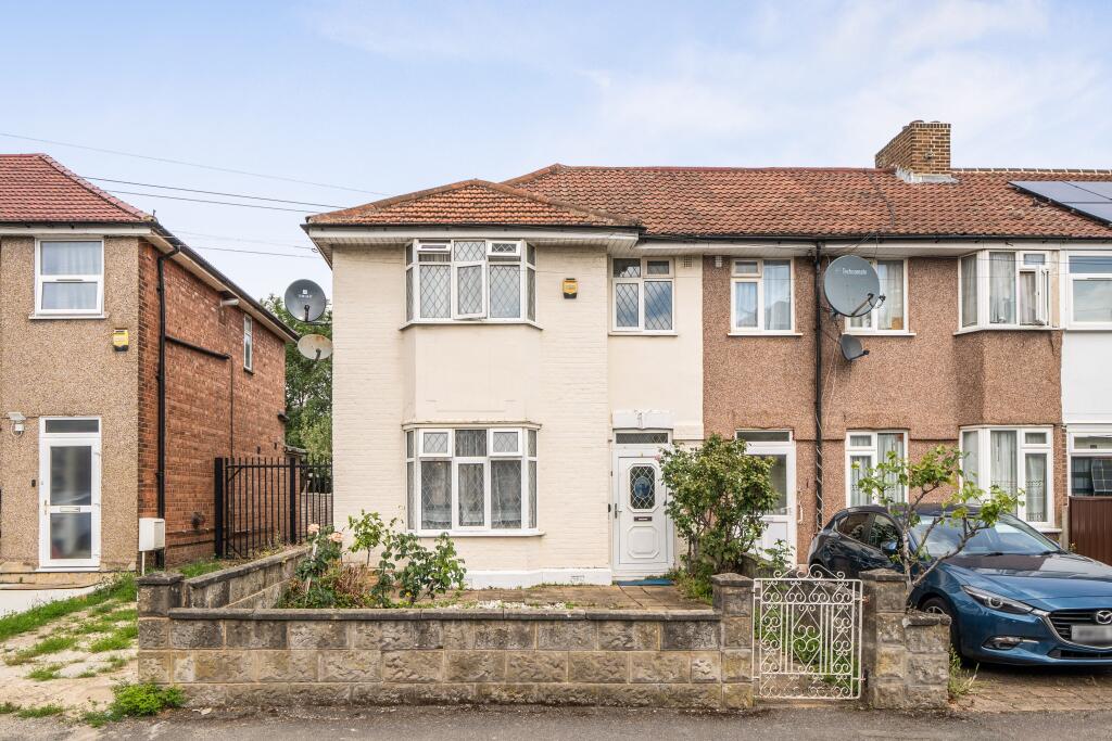 Main image of property: Sunningdale Avenue, London, W3