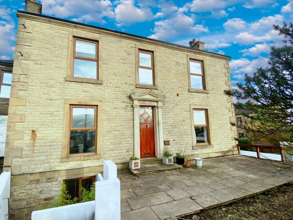 Main image of property: Oxford Road, Gomersal, Cleckheaton, BD19