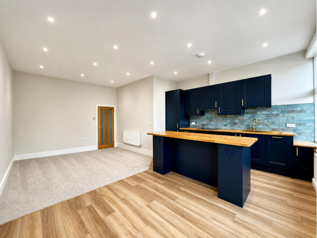 Main image of property: Fore Street, Exeter, EX3