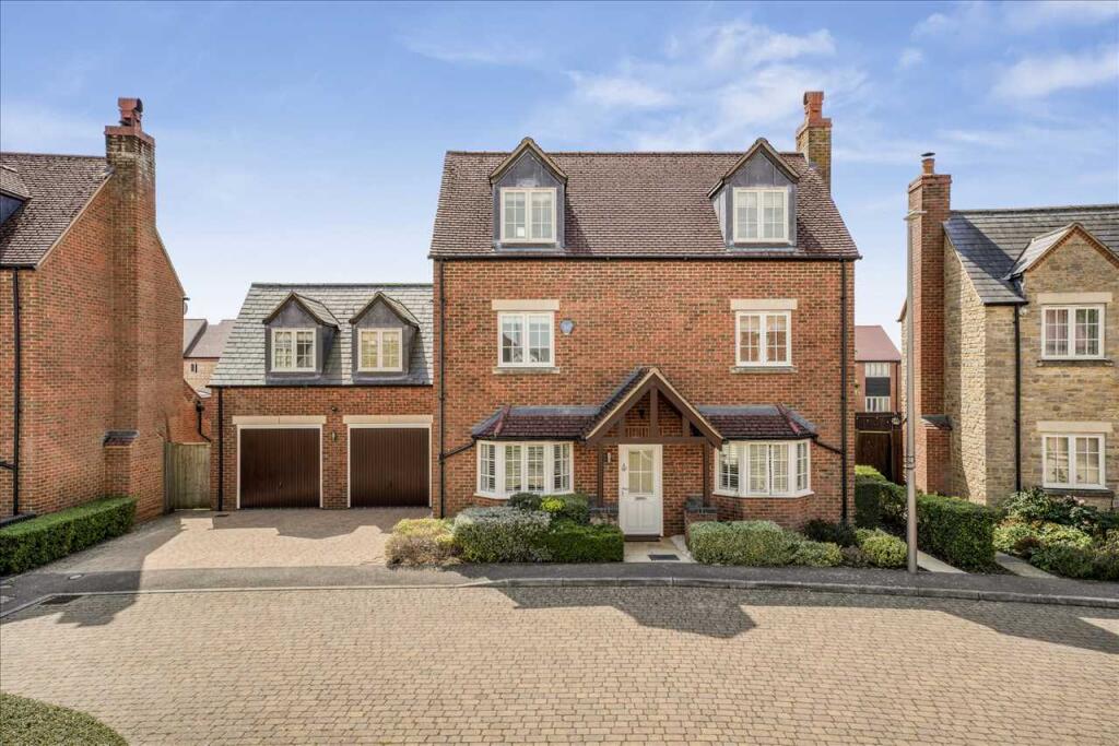Main image of property: Cuckoo Hill Rise, Hanslope, Milton Keynes