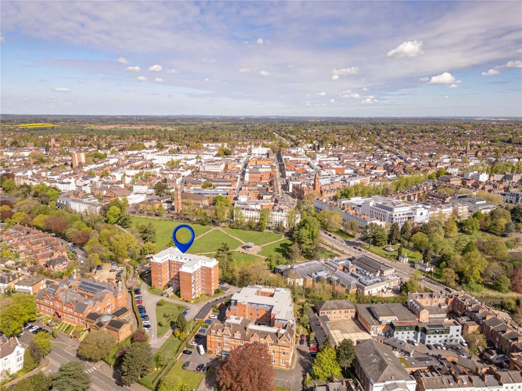 Apartment in Warwick, Milverton, Royal Leamington Spa - View 3
