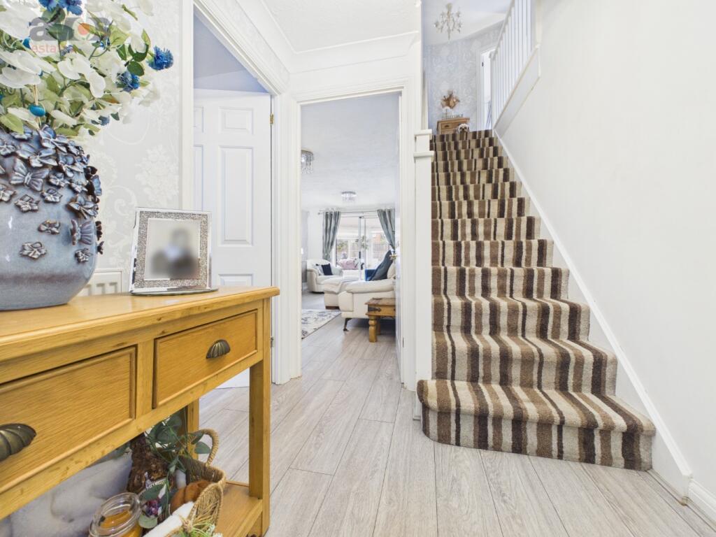 House in Southend-on-Sea - View 4