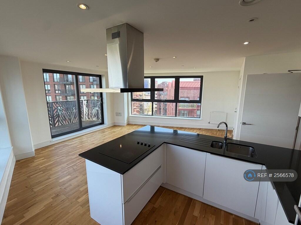 Main image of property: Cityview Point, London, E14