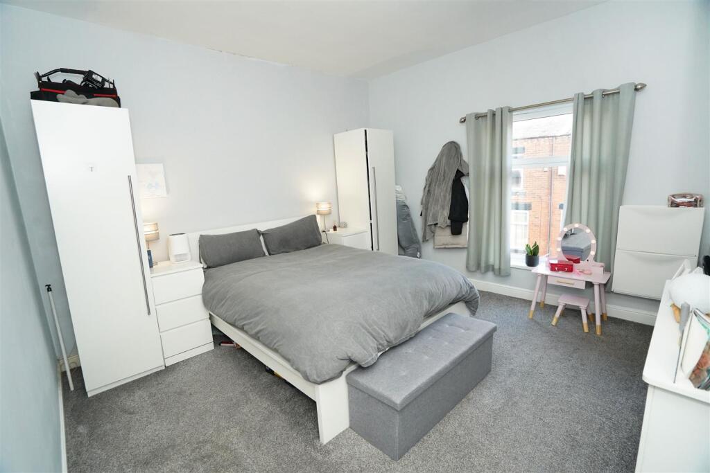 Dixon Street, Horwich, Bolton - View 4