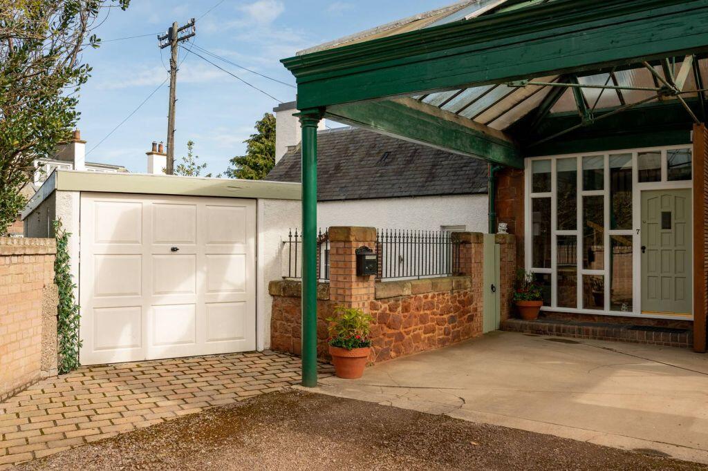 Main image of property: 7 South Hamilton Road, North Berwick, EH39 4NJ