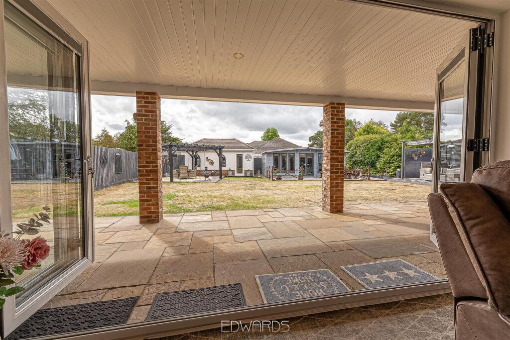 House in St Leonards, St. Leonards and St. Ives - View 4