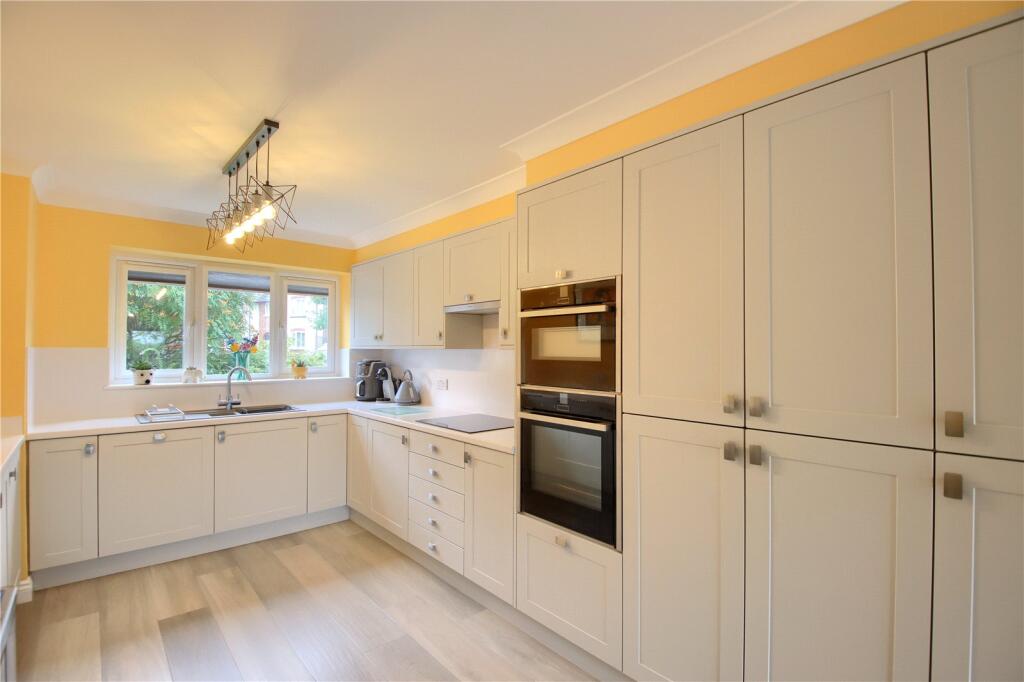 House in Ingleby Barwick, Stockton-on-Tees - More