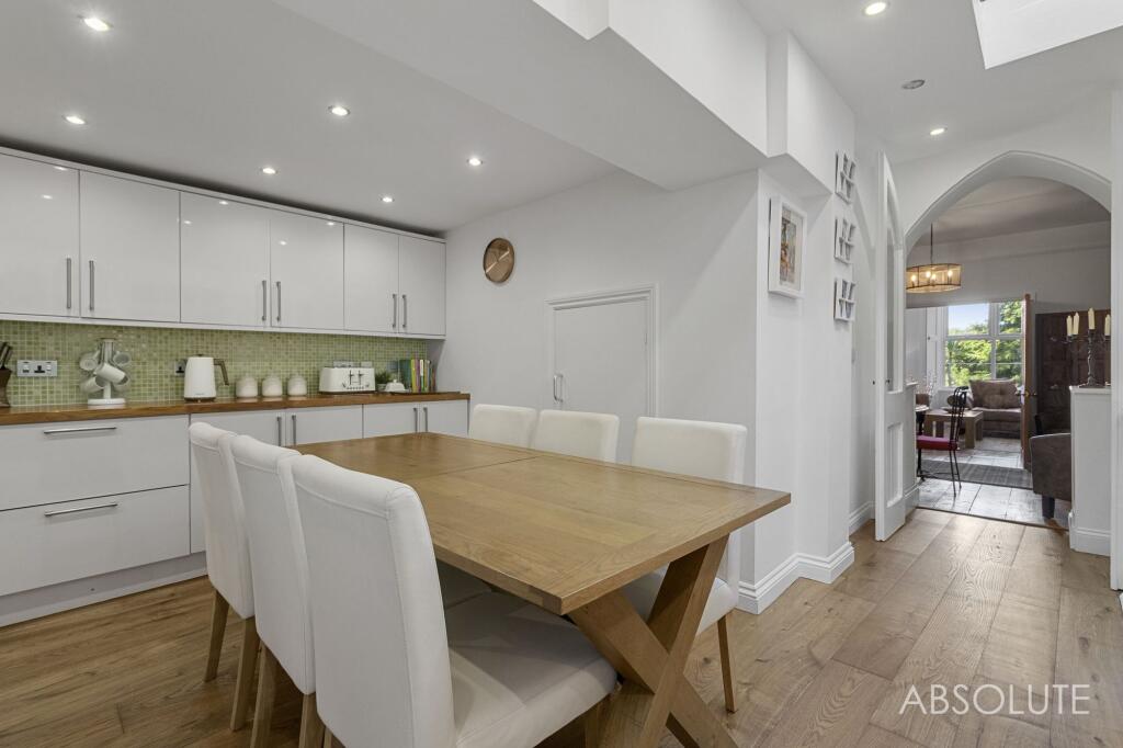 House in Torquay, Wellswood - View 2