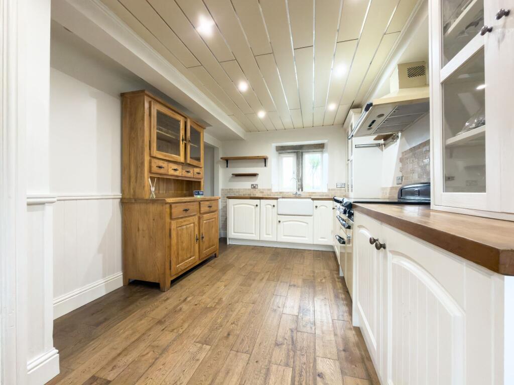 Additional image 5 of Saxon Court, Wyke, BD12 8EW