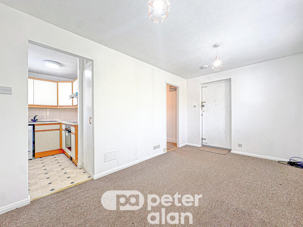 Apartment in Newport, Graig - View 4