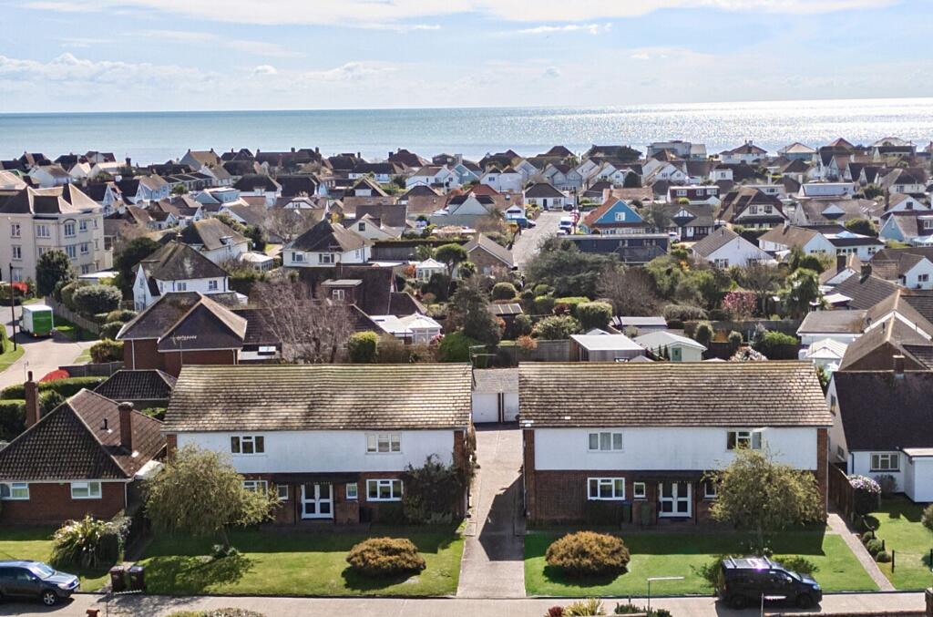 Apartment in Arun, Felpham - View 2