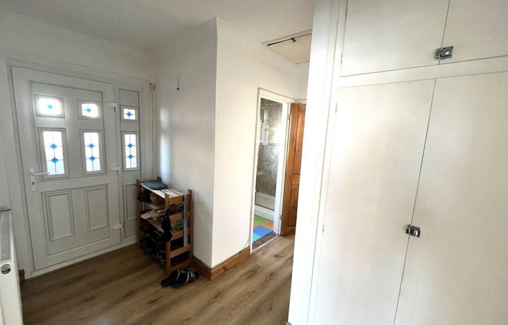 House in Leicester - More