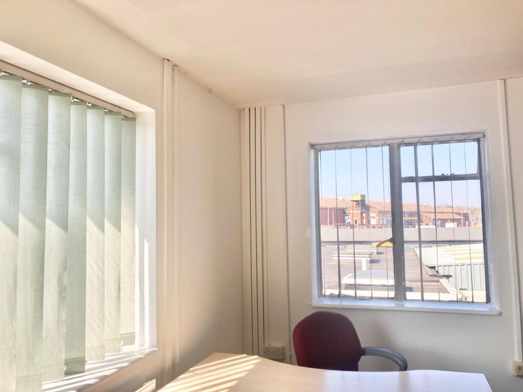 Office Space for Hire N22