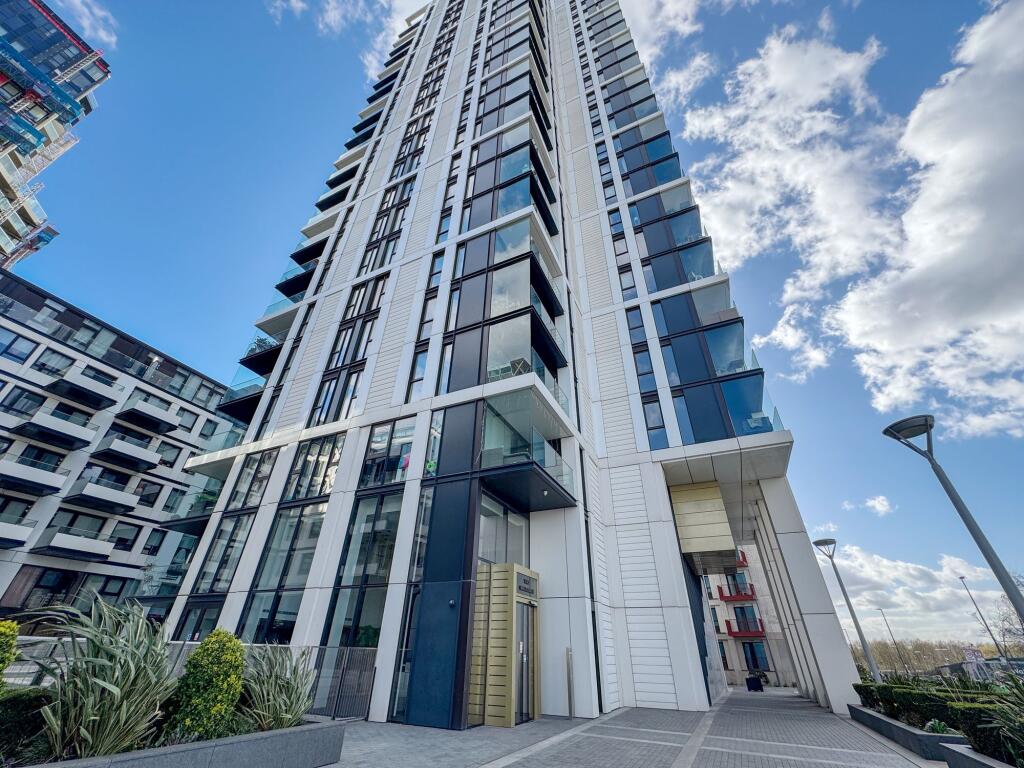 Apartment in London - View 5