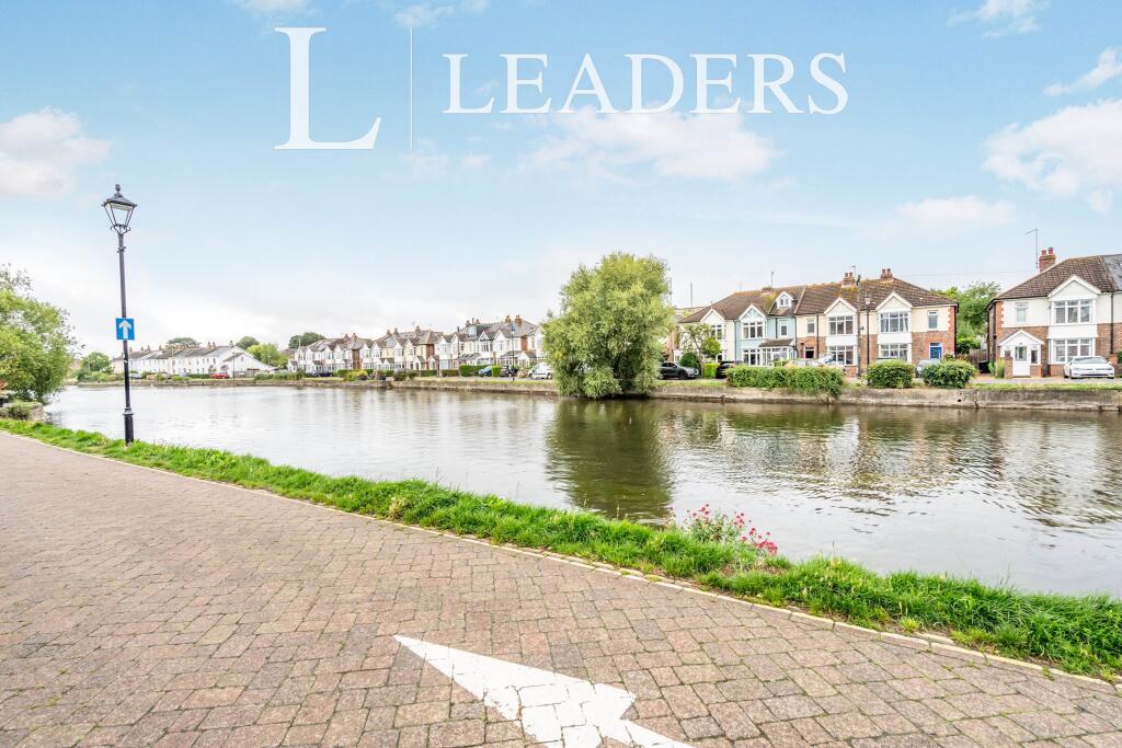 Main image of property: Mews Cottage, Bridgefoot Path, Emsworth, PO10