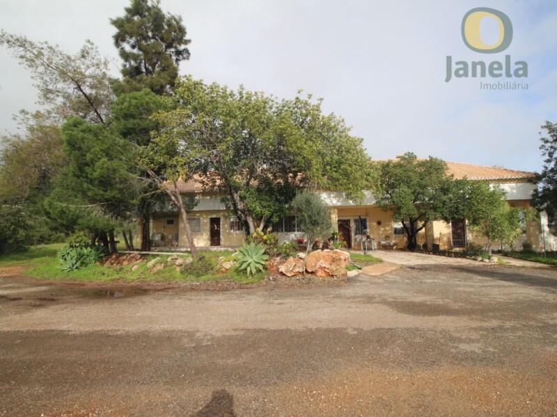 Main image of property: Algarve, Santa Bárbara de Nexe