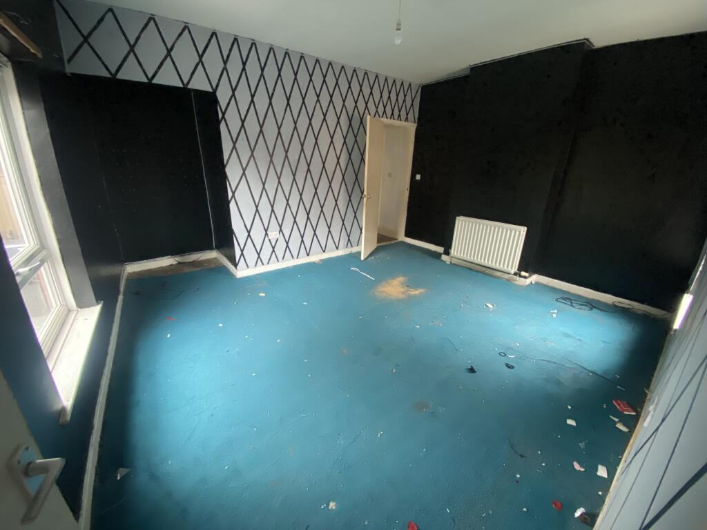 House in Nottingham, Long Eaton - More