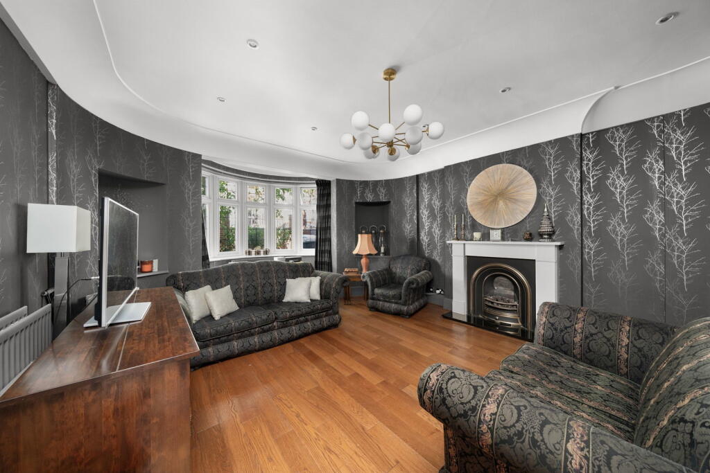 House in London - View 3