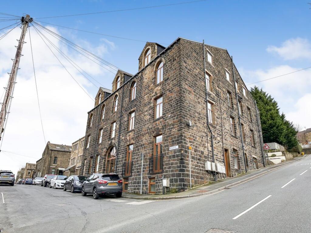 Main image of property: Flat 5 The Old Brewery, 2 Prince Street, Haworth, Keighley, West Yorkshire, BD22 8LE