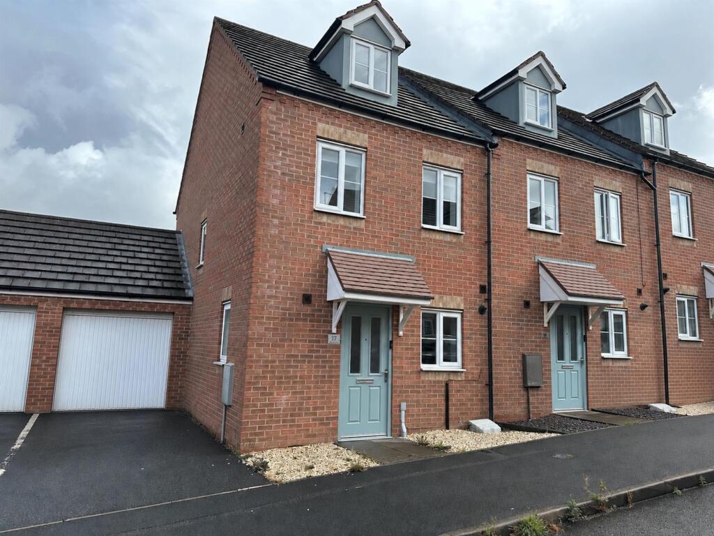 Main image of property: Great Row Grove, Norton Heights, Stoke-On-Trent, ST6