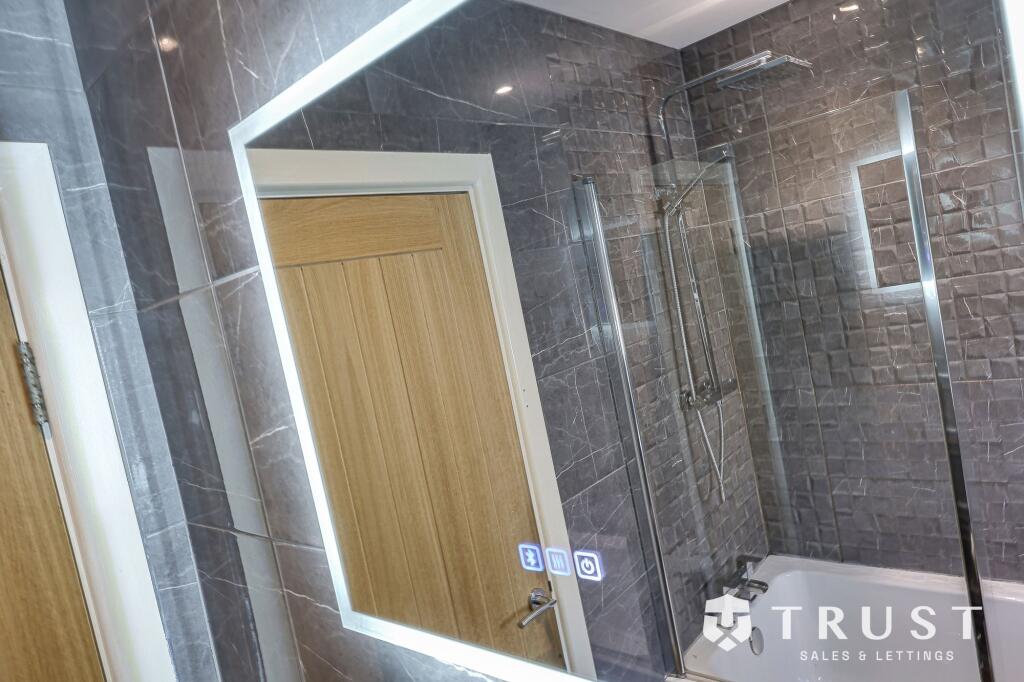 Additional image 31 of Birkenshaw Lane, Birkenshaw, BD11