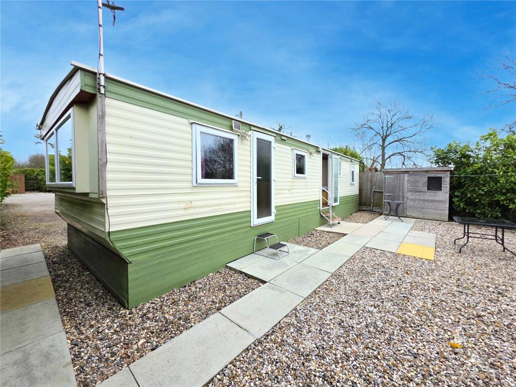 Main image of property: Wheatley Farm Nursery, London Road, Rayleigh, Essex, SS6